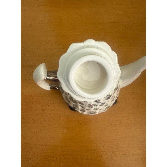 Vintage Collector's Ceramic Floral Teapot With Mini Teacup & Sugar Bowl Lid - Picture 6 of 6